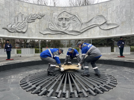 Специалисты «Газпром газораспределение Ростов-на-Дону» провели техническое обслуживание мемориального комплекса «Павшим войнам» 