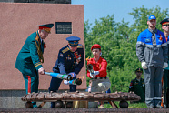 80 Вечных огней одновременно зажглись сегодня в рамках Всероссийской акции «Храним огонь Победы» 